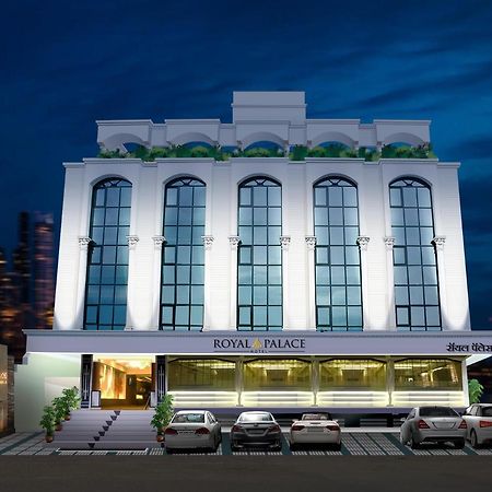 Hotel Royal Palace Jalgaon Luaran gambar