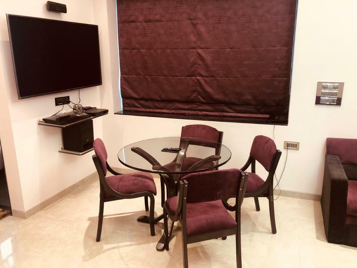 Hotel Royal Palace Jalgaon Luaran gambar